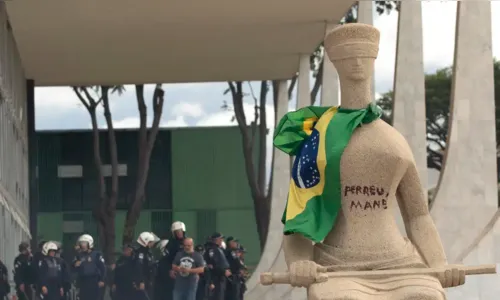 STF nega recurso de mulher que pichou estátua no 8 de janeiro