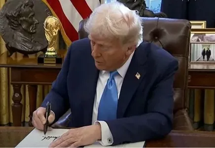 A declaração de Trump ainda não foi oficialmente confirmada por Teerã ou Tel Aviv.