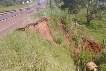 A obra vai exigir limpeza do terreno próximo à pista