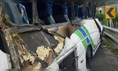 Acidente com ônibus deixa 10 estudantes mortos na Colômbia