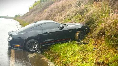 Acidente do tipo saída de pista aconteceu no km 426