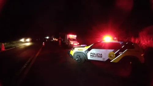 Acidente ocorreu na noite de domingo