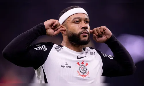 Vaiado, Depay admite má fase e promete reação: “Temos que melhorar”