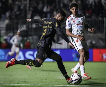 Athletic Club enfrenta Goiás no estádio Serrinha, em Goiânia