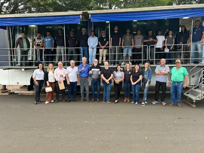 Autoridades na abertura do curso