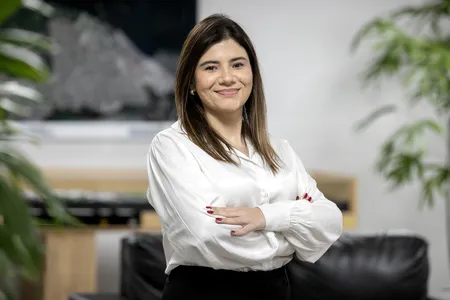 Bruna é bisneta de capitão da Marinha e neta de estivadores e com muitos familiares portuários