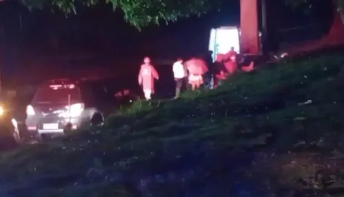 Carro bateu contra pilastra do pontilhaõ