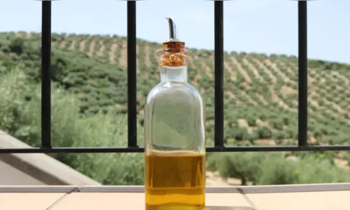Anvisa proíbe venda e consumo de três marcas de azeite