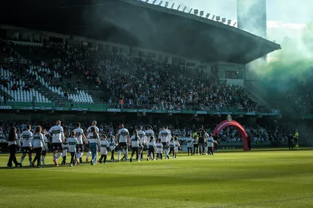Coritiba joga no Couto Pereira