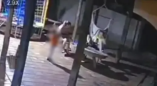 Criança pegou arma do pai e atirou na mãe
