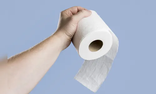 Alerta: uso de papel higiênico pode trazer riscos à saúde