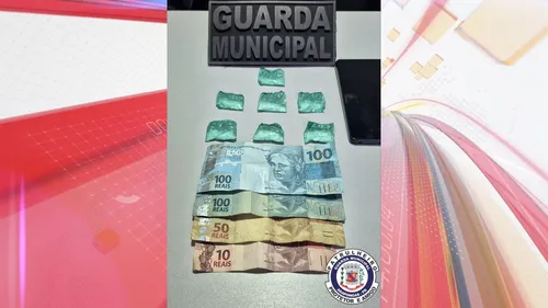 Dinheiro e cocaína foram apreendidos
