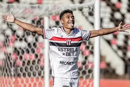Ele estava internado desde o início de março