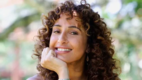 Ellen (Camila Pitanga) participou apenas do primeiro capítulo da novela