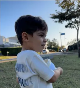 Filho de Marília Mendonça convive com doença crônica, veja os sintomas
