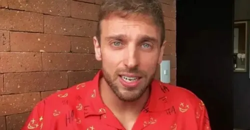 Humorista respondeu se mudaria o tom das piadas no futuro, diante das repercussões negativas.