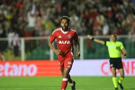 Internacional e Bahia duelam no Beira-Rio em confronto decisivo pela última rodada da fase de grupos da Libertadores