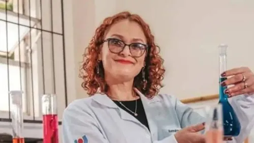 Kenndroa Volnes era mestranda da Unioeste