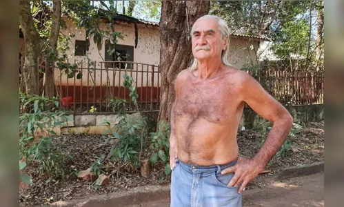 Conhecido por nunca usar camisas, 