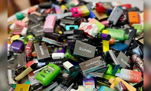 Mais de 500 cigarros eletrônicos são apreendidos em escolas da região