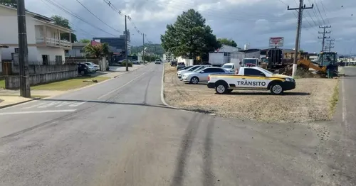 Moradores autistas de Criciúma podem solicitar a placa de forma online
A solicitação da placa pode ser feita de forma online, por meio da abertura de protocolo no sistema G-doc, disponível no site oficial da prefeitura, ou presencialmente, no órgão de trânsito de Criciúma.