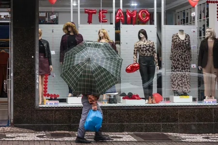 O Dia dos Namorados será celebrado no Brasil nesta quinta-feira (12)