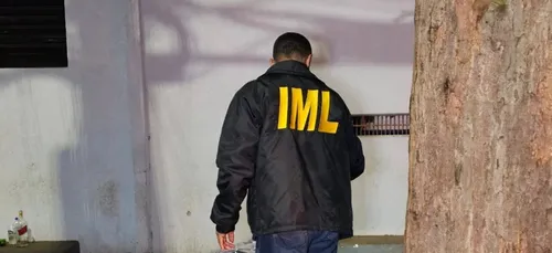 O crime aconteceu na noite deste domingo (15)