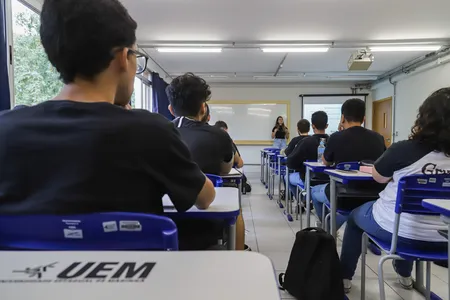 O edital também está disponível no endereço eletrônico