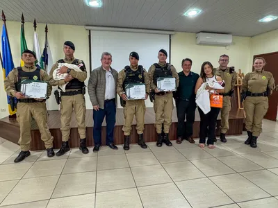 O salvamento emocionante mobilizou o Cabo Diego Archetti dos Santos e os Soldados Ineidson Pereira da Silva Júnior, Marco Aurélio Sarauza Arruda e Leonardo Cardoso Souza.