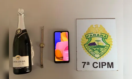Homem é preso com celular, relógio e garrafa de champanhe furtados em Arapongas