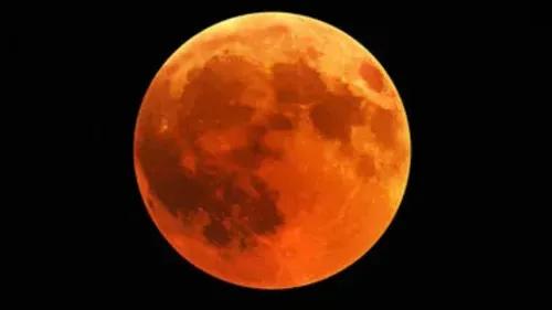 Observação da Lua se torna ainda mais fascinante devido à grande paralisação lunar,