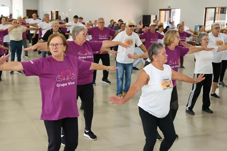 Os benefícios incluem a melhoria da qualidade de vida
