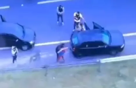 Os suspeitos, bem como os materiais apreendidos, foram encaminhado para delegacia da Polícia Civil.