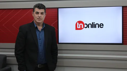 Padre Lino Batista durante entrevista nos estúdios do TNOnline