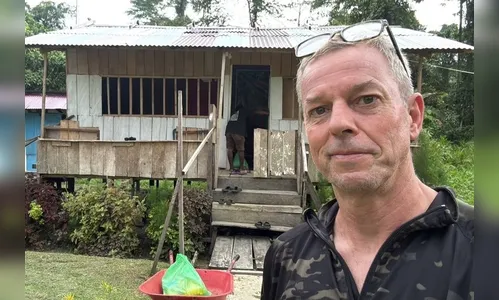 Homem descobre sanguessuga no olho em viagem; veja foto