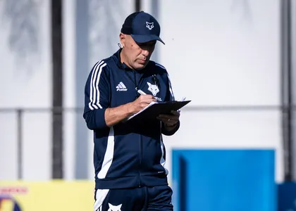 Treinador Leonardo Jardim, do Cruzeiro