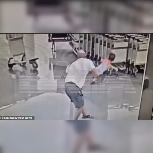 Homem joga bebê iraniano no chão em aeroporto de Moscou