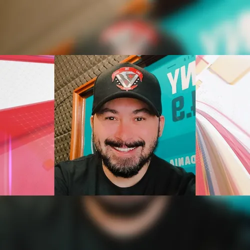 Radialista é morto a tiros dentro de estúdio durante programa ao vivo