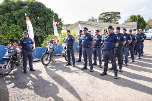 A Guarda Civil Municipal de Apucarana (GCM) conta atualmente com 29 agentes, sendo duas mulheres
