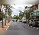 Adesivo eleitoral no carro pode levar à perda do seguro; entenda a regra