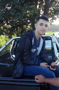 Jovem de 19 anos morre após lutar contra leucemia em Apucarana
