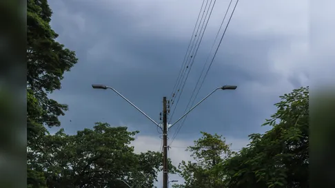 Apucarana terá sexta-feira quente e com possibilidade de chuva, diz Simepar