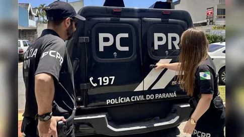 Casal é preso após gravar e divulgar vídeo dando vinho e maconha para criança de dois anos no Paraná