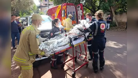 Cilindro explode durante conserto de ar-condicionado e deixa trabalhador em estado grave