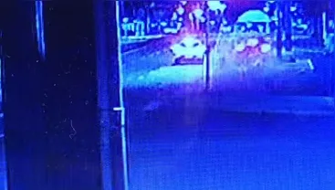 Motorista bêbada destrói ponto de ônibus e polícia apura suspeita de racha em Cascavel