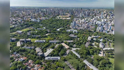 UEM mantém liderança entre estaduais do Sul e tem 11 cursos no top 20 nacional