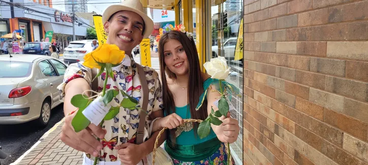 Festival da Primavera encanta clientes em Apucarana