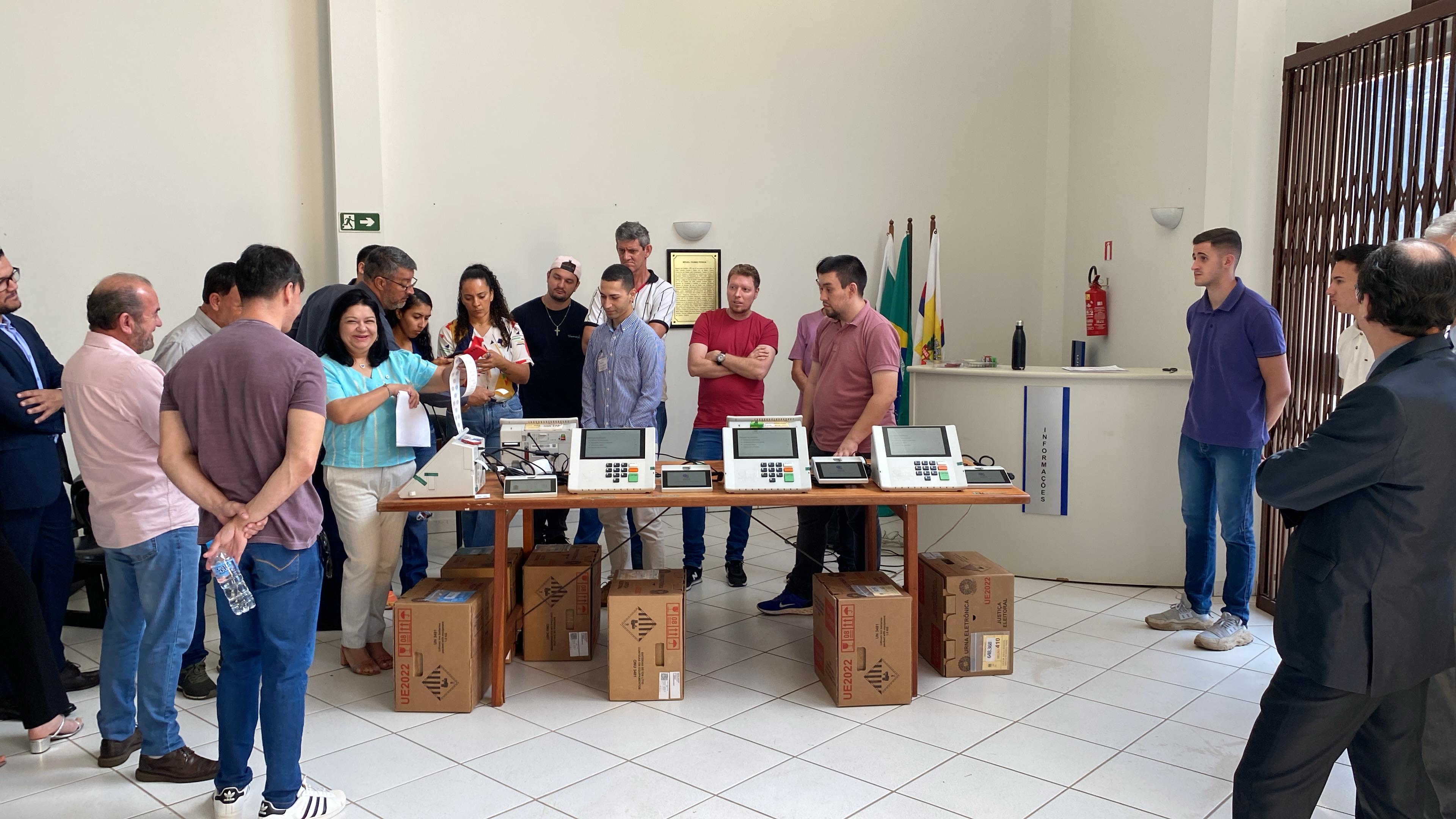 O evento contou com a presença do juiz da 28ª Zona Eleitoral, Rogério Tragibo de Campos