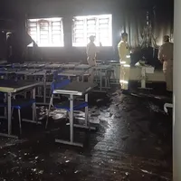 Aulas são suspensas após incêndio destruir sala em escola de Rolândia