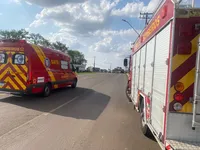 Casal fica ferido após bater moto em caminhão parado na Minas Gerais